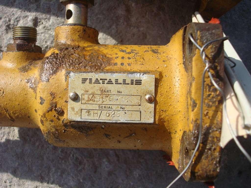 POMPETTE PER DISTACCO FRIZIONI pour DOZER FL20 - FD20 Photo 3