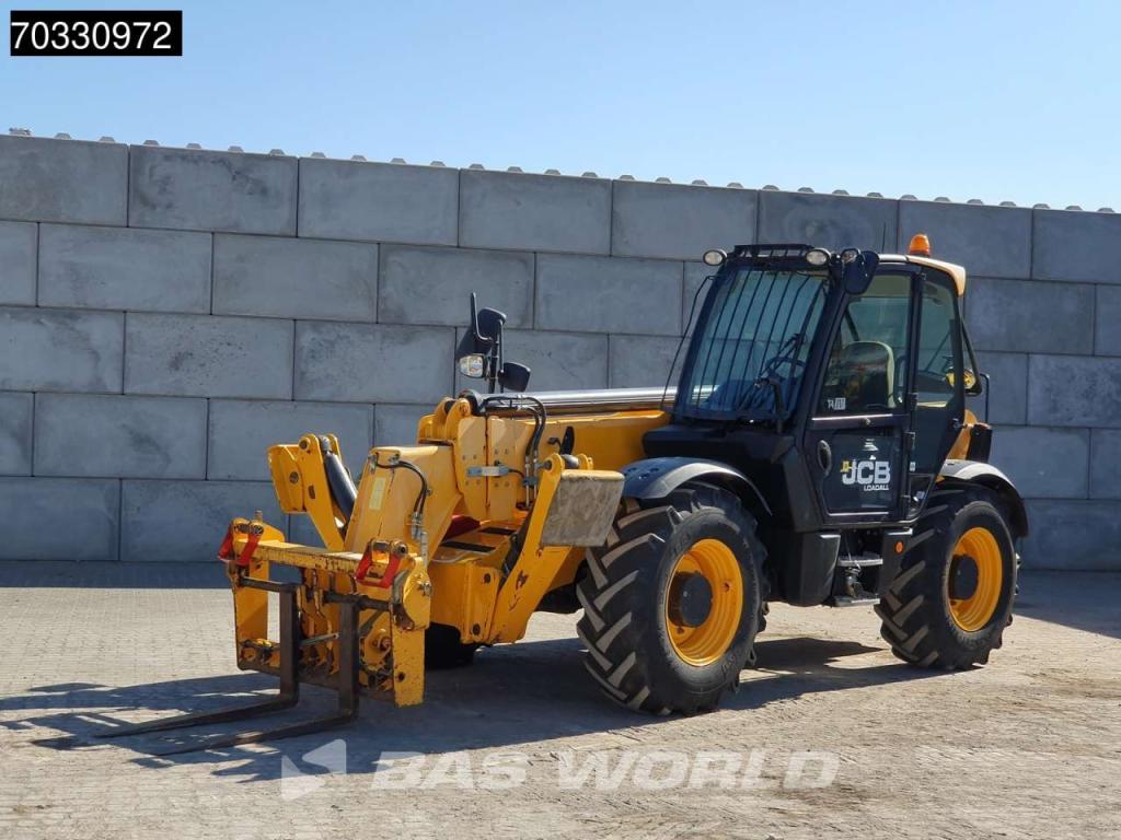 JCB 535-125 Sway Photo 2