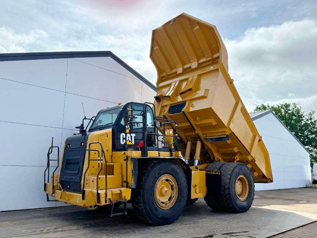 Caterpillar 772G - Automatic Greasing / Body Heating Photo 16