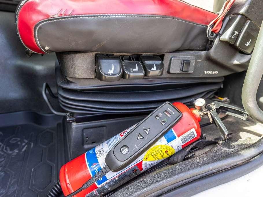 Volvo FMX 450+HYDR Photo 17