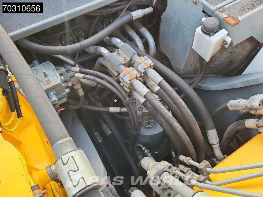 Liebherr R936 LC R 936 Photo 19
