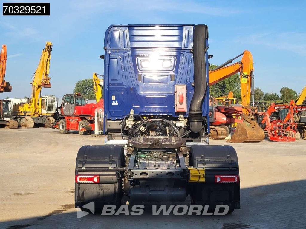 Mercedes-Benz Actros 1946 4X2 Retarder Standklima ACC Navi PTO Alcoa's Photo 3