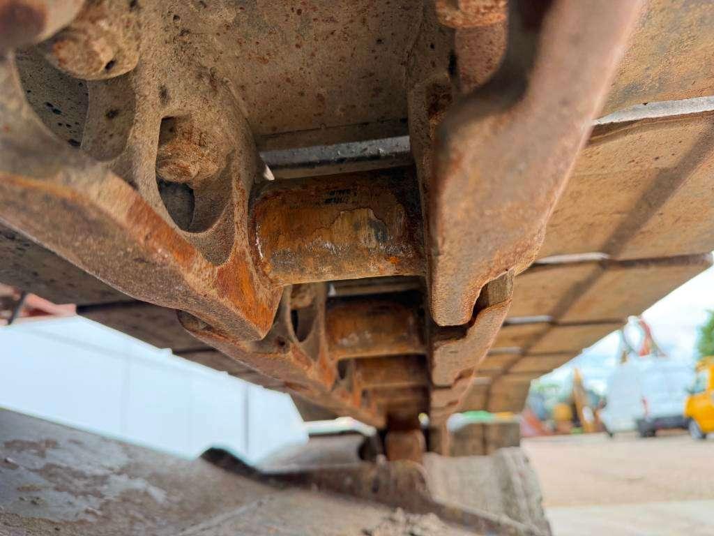 Hitachi ZX135US-6 - Hammer Lines / Automatic Greasing Photo 28