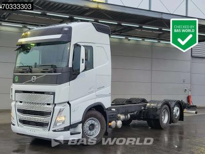 Volvo FH 500 6X2 NEW Chassis Lift+steering axle 4900mm wheelbase VEB+ Euro 6 en vente par BAS World B.V.