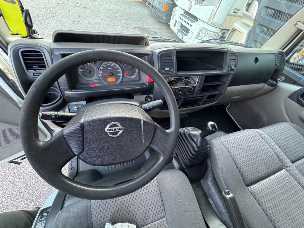 Nissan CABSTAR 35.11 Photo 24