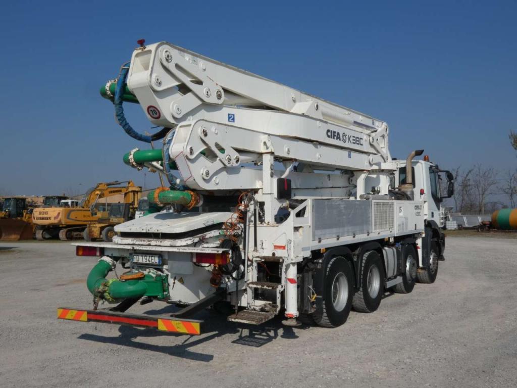 Iveco trakker 450 Photo 6