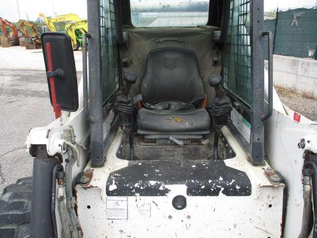 Bobcat 873 TURBO Photo 9