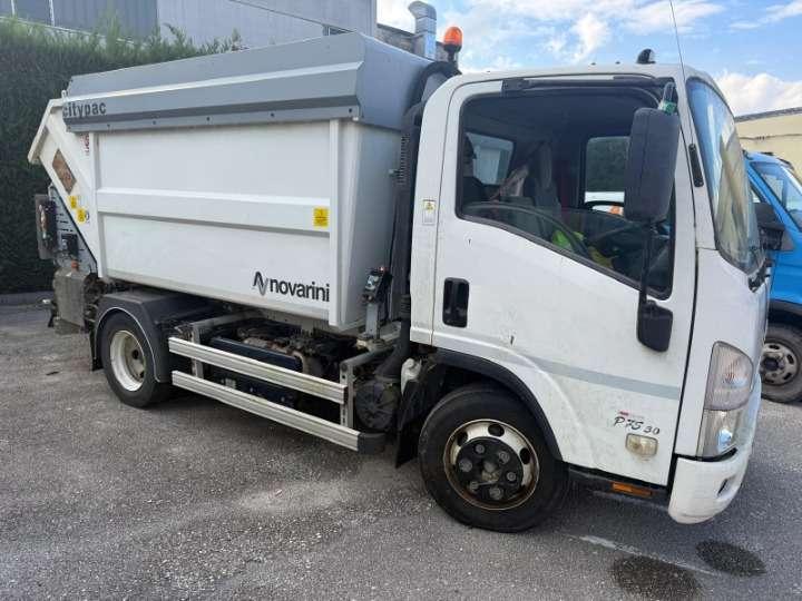 Isuzu P75 Photo 1