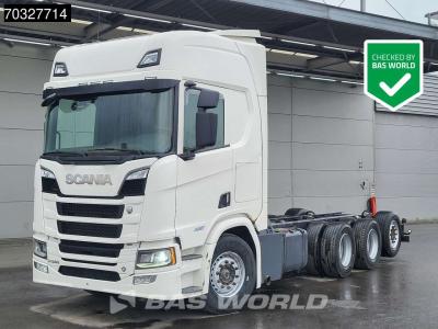 Scania R580 R 8X4 8x4 chassis Lift+Steering axle Full Air suspension Retarder Automatic Euro 6 en vente par BAS World B.V.