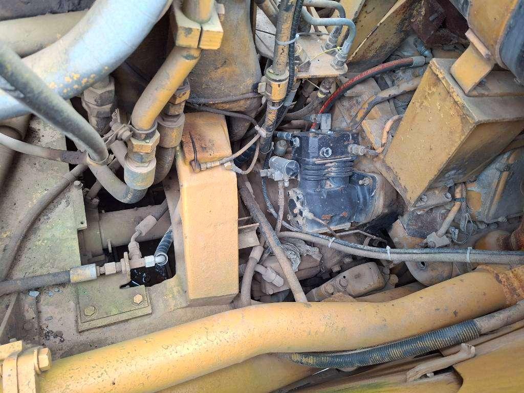 Caterpillar 631E (3 Units Available) Photo 18