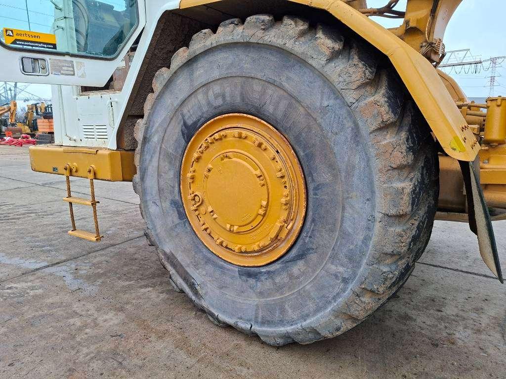 Caterpillar 631E (3 Units Available) Photo 24
