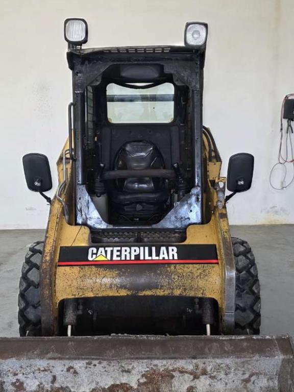 Caterpillar 232B Photo 7