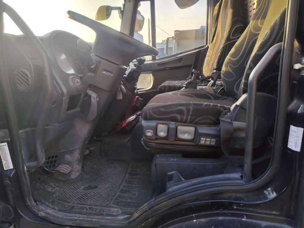 Iveco EUROCARGO 75E16 Photo 29