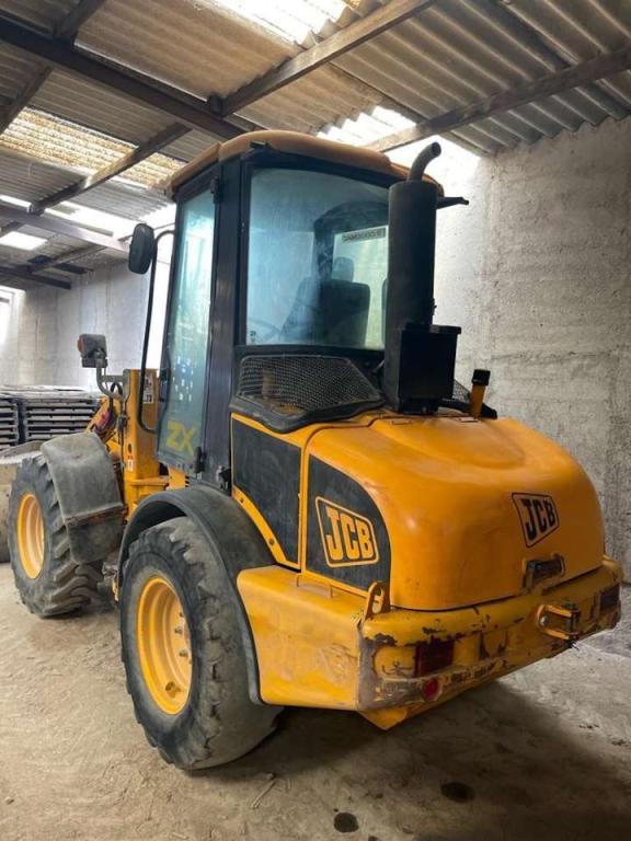 JCB 409 Photo 6
