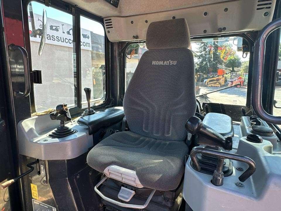 Komatsu D51PX-22 Photo 13