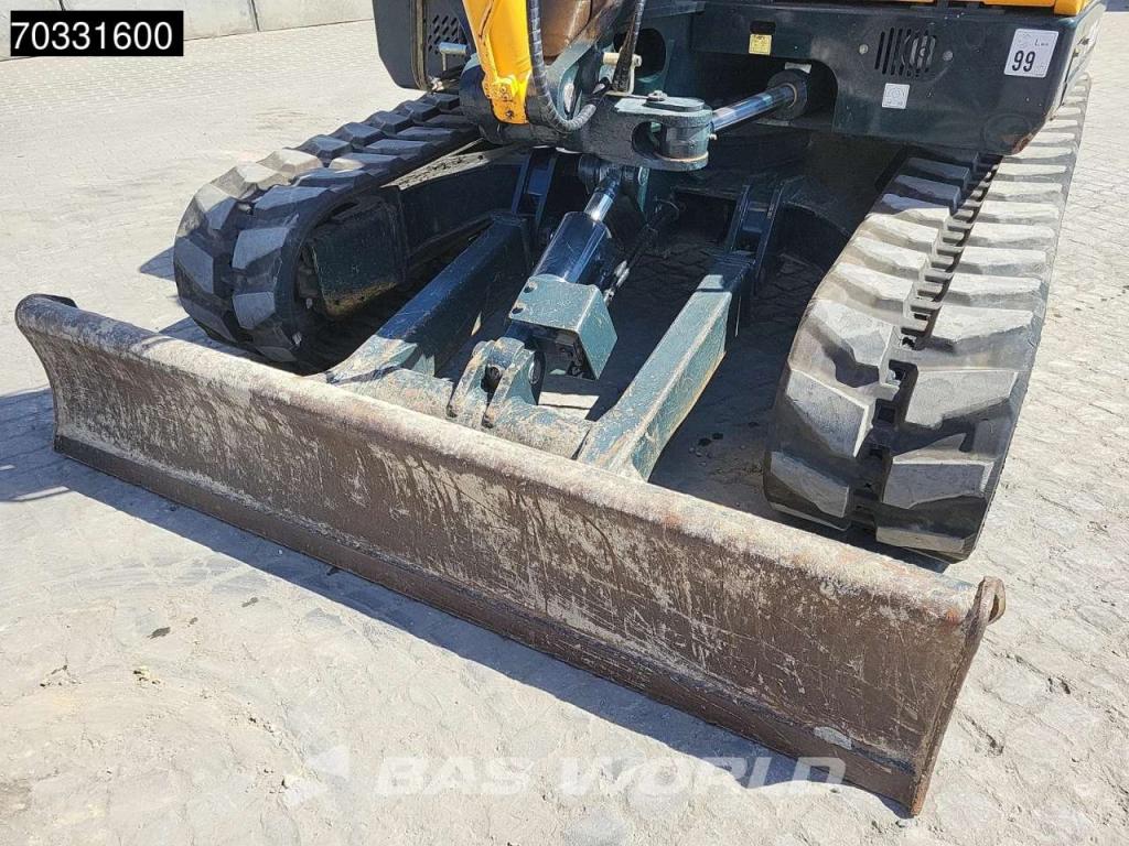 Hyundai R80 CR-9A A/C - 2 Buckets Photo 19