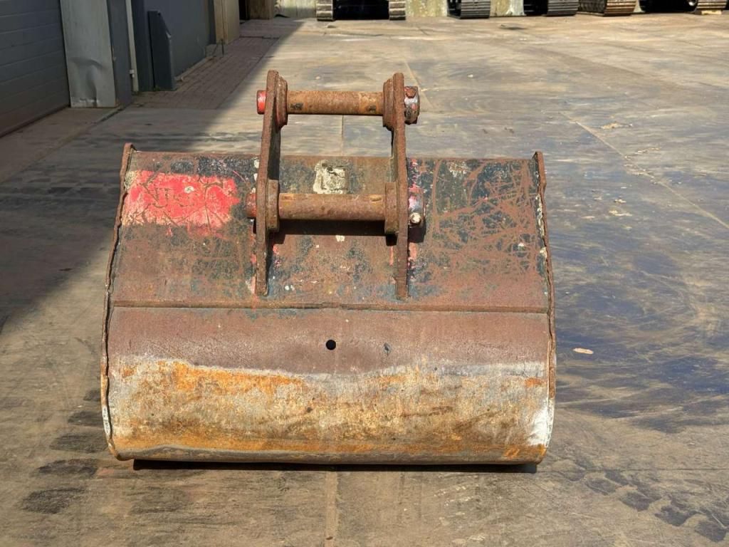 Doosan Attachments Photo 4