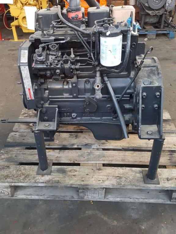 Cummins B4.5 Photo 2