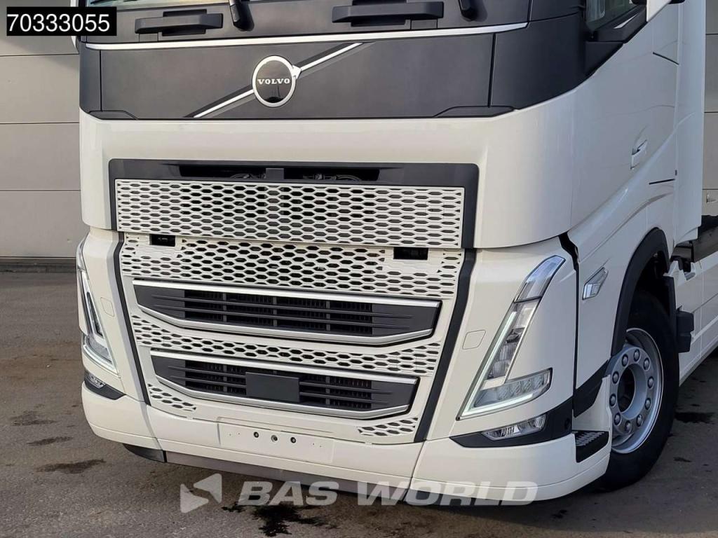 Volvo FH 500 4X2 XL 2x Tanks I-ParkCool ACC Navi Photo 8