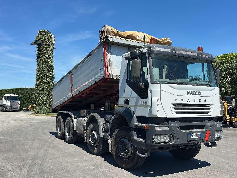 Iveco Trakker 440 Photo 2