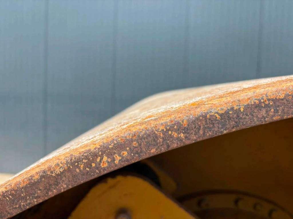 Caterpillar CS 563 D Photo 17