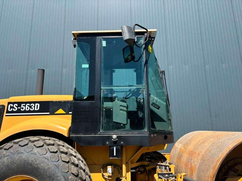 Caterpillar CS 563 D Photo 29