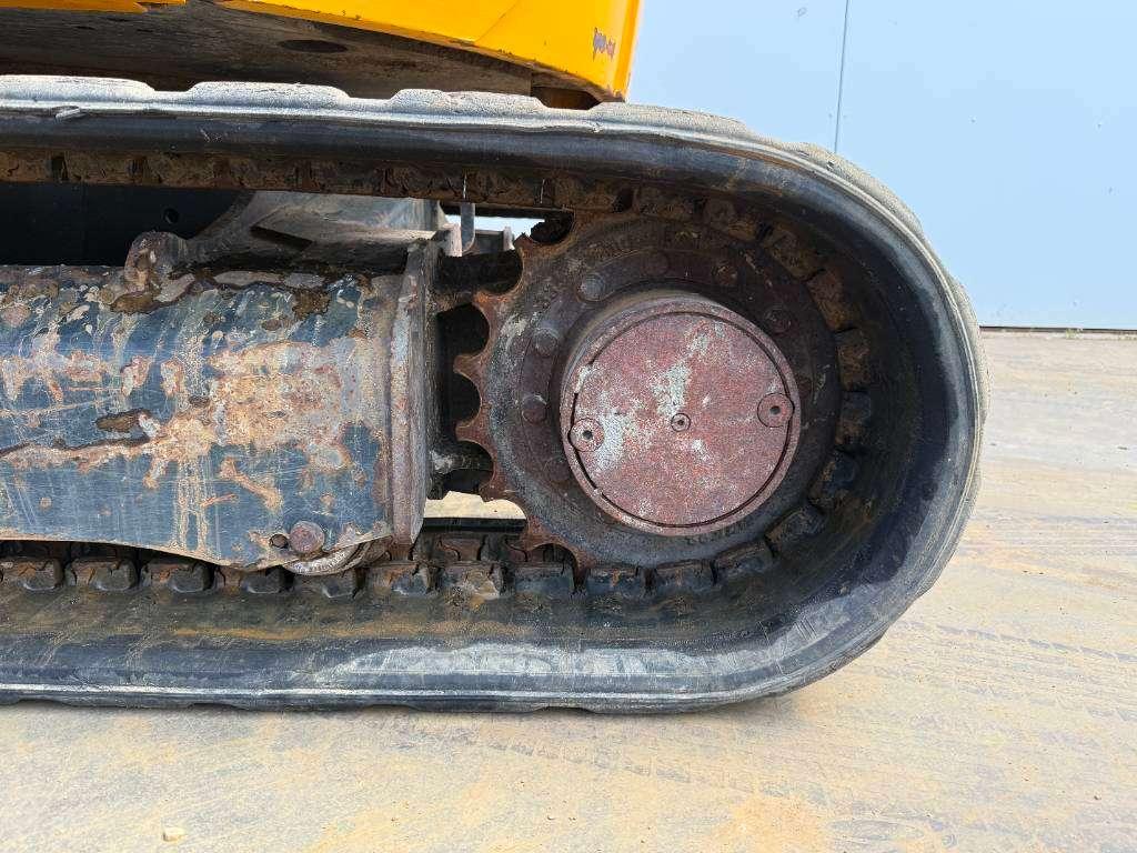 JCB 48Z-1 - Hammer Lines / Quick Coupler Photo 23