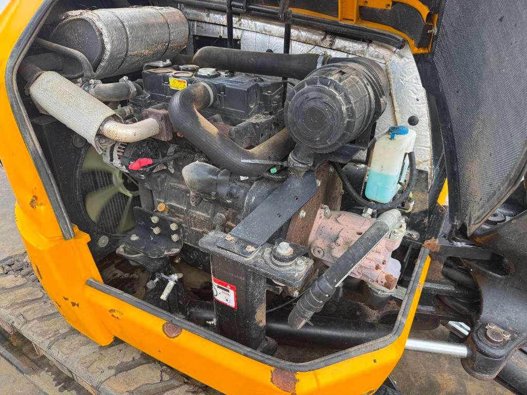 JCB 48Z-1 - Hammer Lines / Quick Coupler Photo 28
