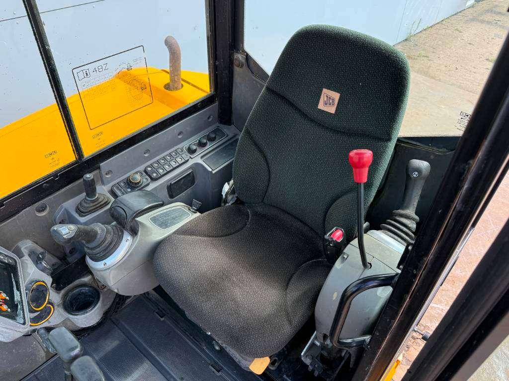JCB 48Z-1 - Hammer Lines / Quick Coupler Photo 8