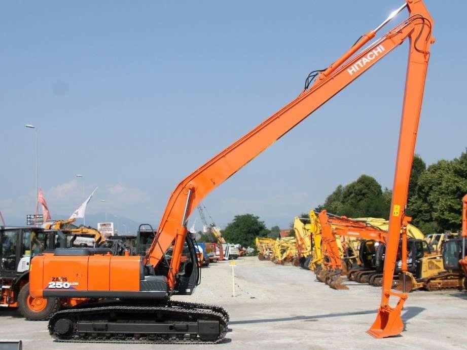 Hitachi ZX250LCN-5B Photo 14