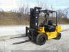 Caterpillar DP30 Photo 2 thumbnail