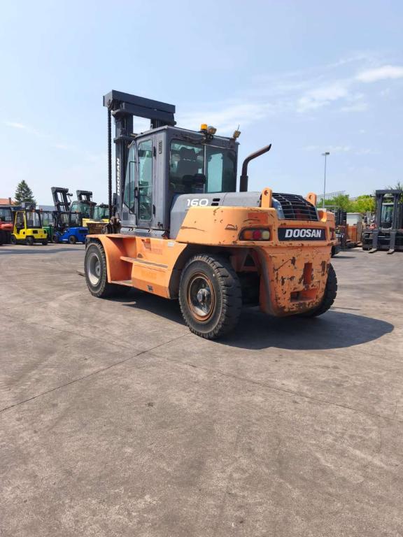 Doosan D160S-5 Photo 3
