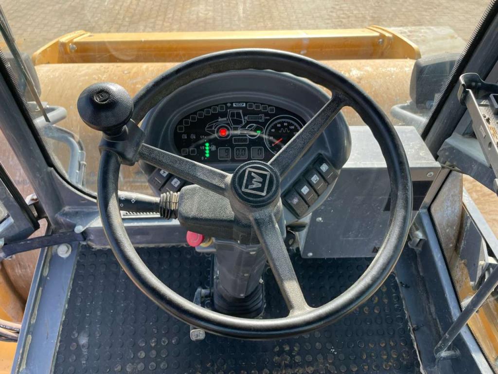 Hamm H13i Photo 18
