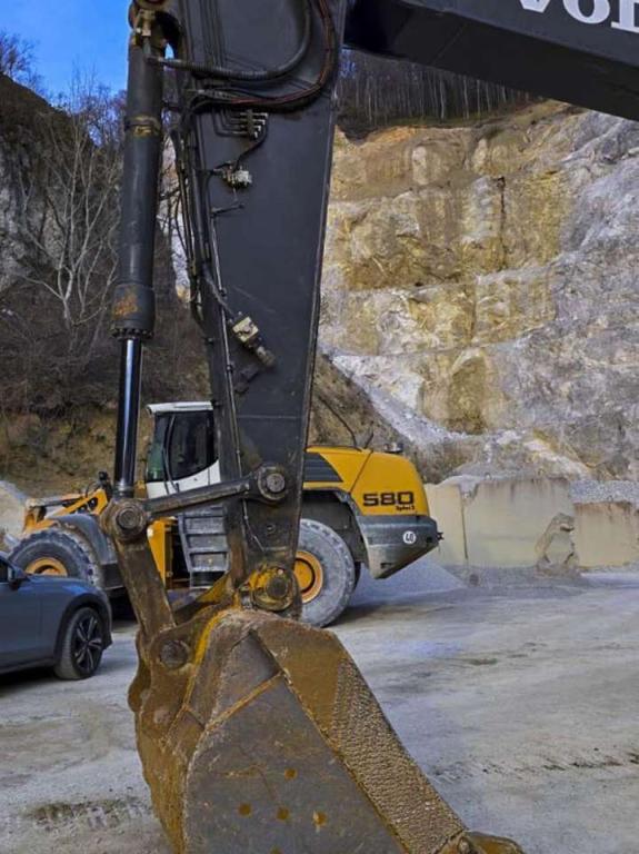 Volvo EC290CNL Photo 7