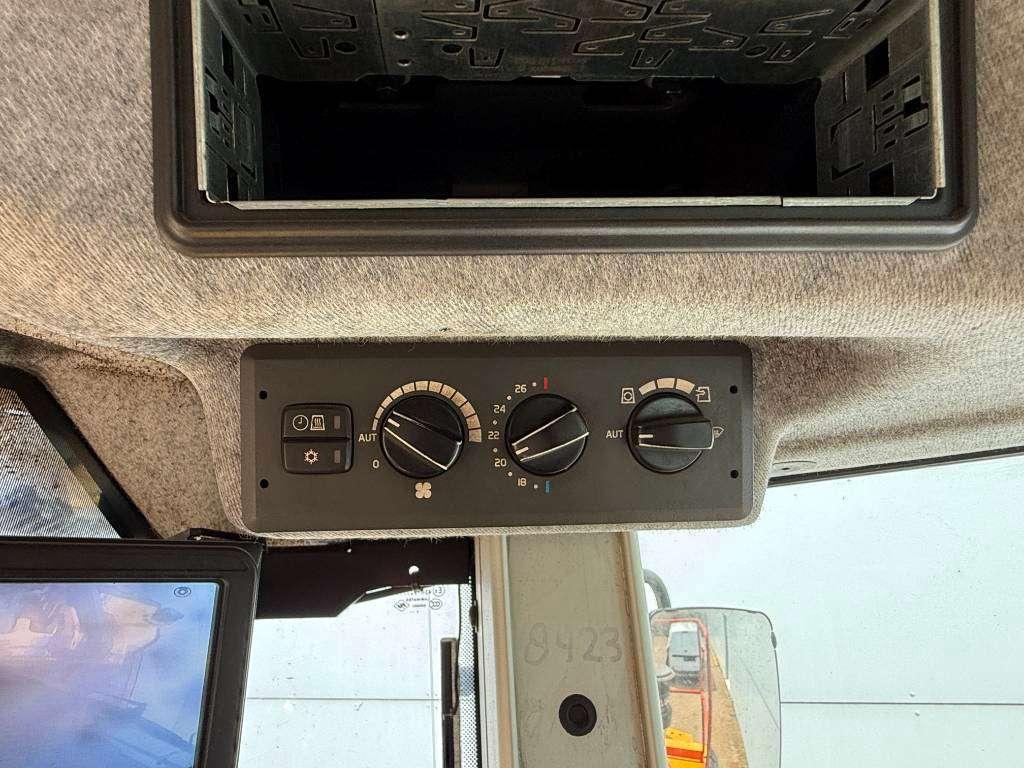Volvo L220H - CDC Steering / Excellent Tyres Photo 13