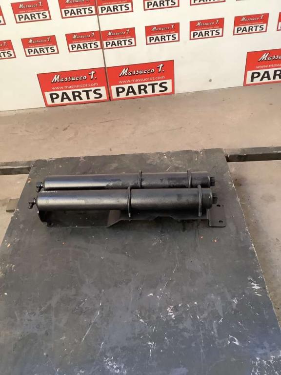Accumulateur pour Hitachi ZW250-6 Photo 3