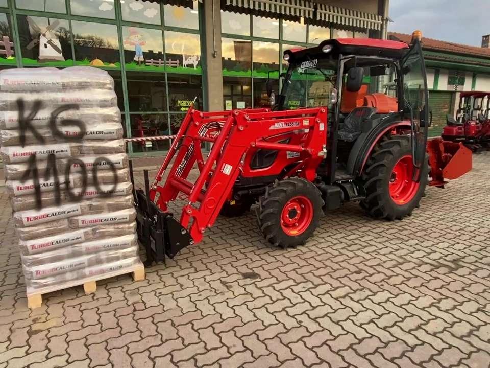 Kioti DK 6020 Cabinato con Forca Pallet Photo 9