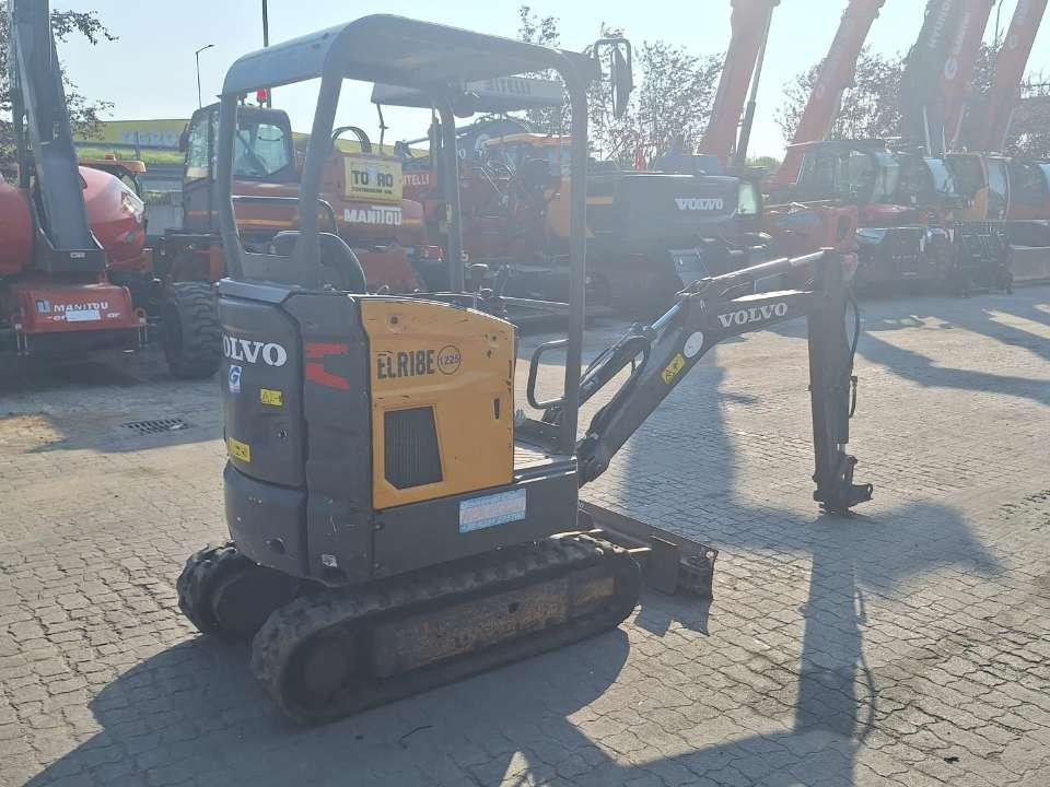 Volvo ECR18E Photo 3
