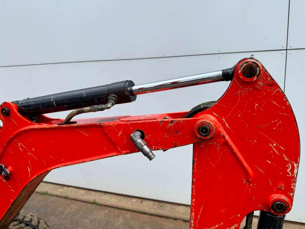 Kubota U10-3 - Hydr. Undercarriage / Hammer Lines Photo 12