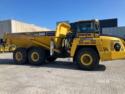 Komatsu HM300-5E0 en vente par Varini Srl
