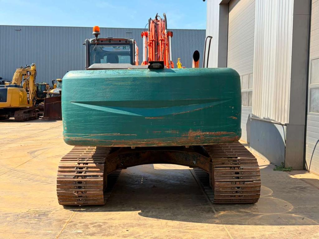 Hitachi ZX210LC-3 Photo 4