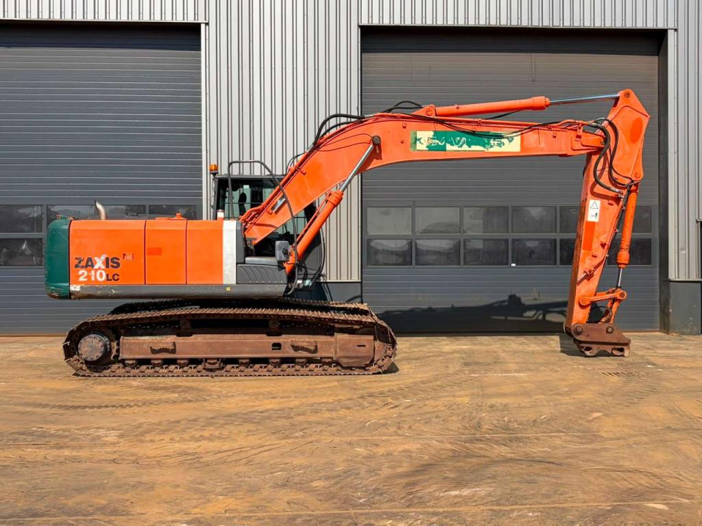 Hitachi ZX210LC-3 Photo 6