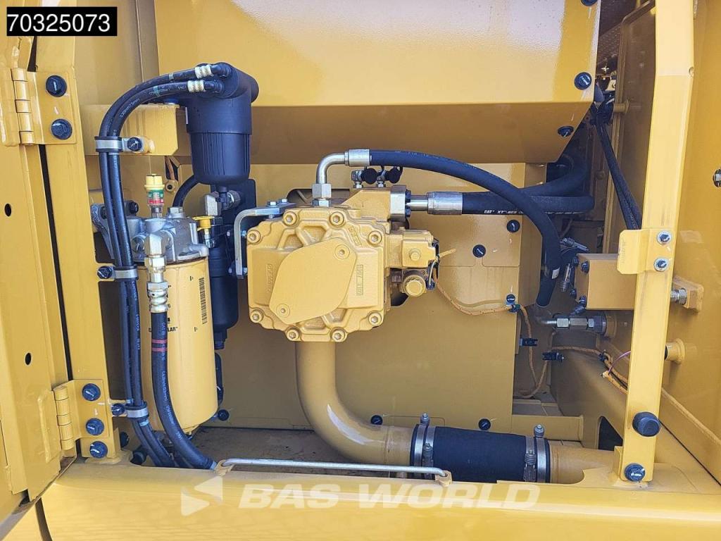 Caterpillar 324 Photo 27