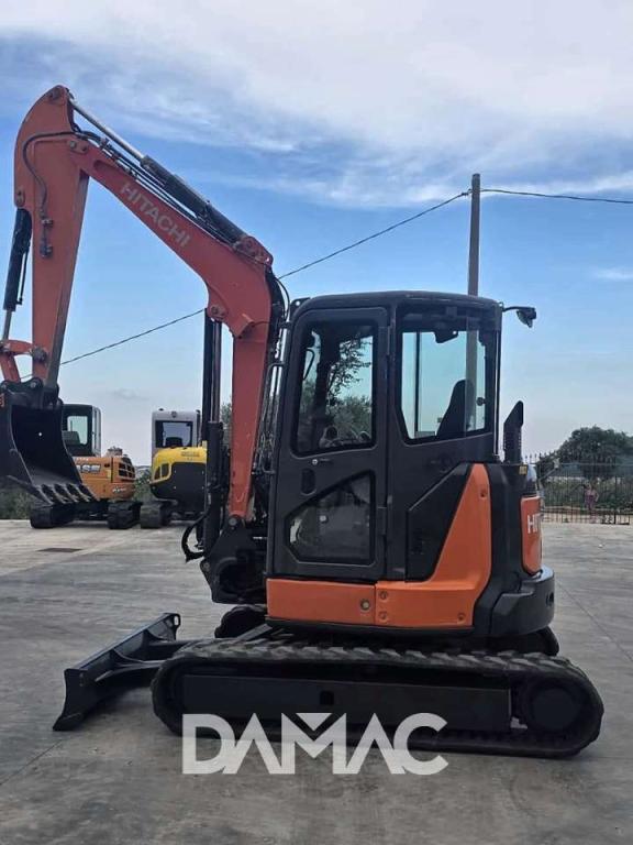 Hitachi ZX55U Photo 7