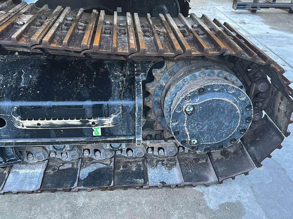 Caterpillar 323 E Photo 9