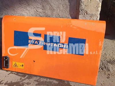 Capot et panneau de carrosserie pour Fiat Hitachi W 270 en vente par PRV Ricambi Srl