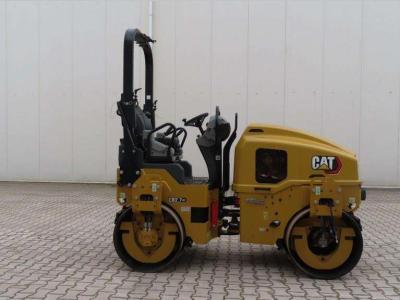 Caterpillar CB2.7GC en vente par Bove Verhuur & Verkoop