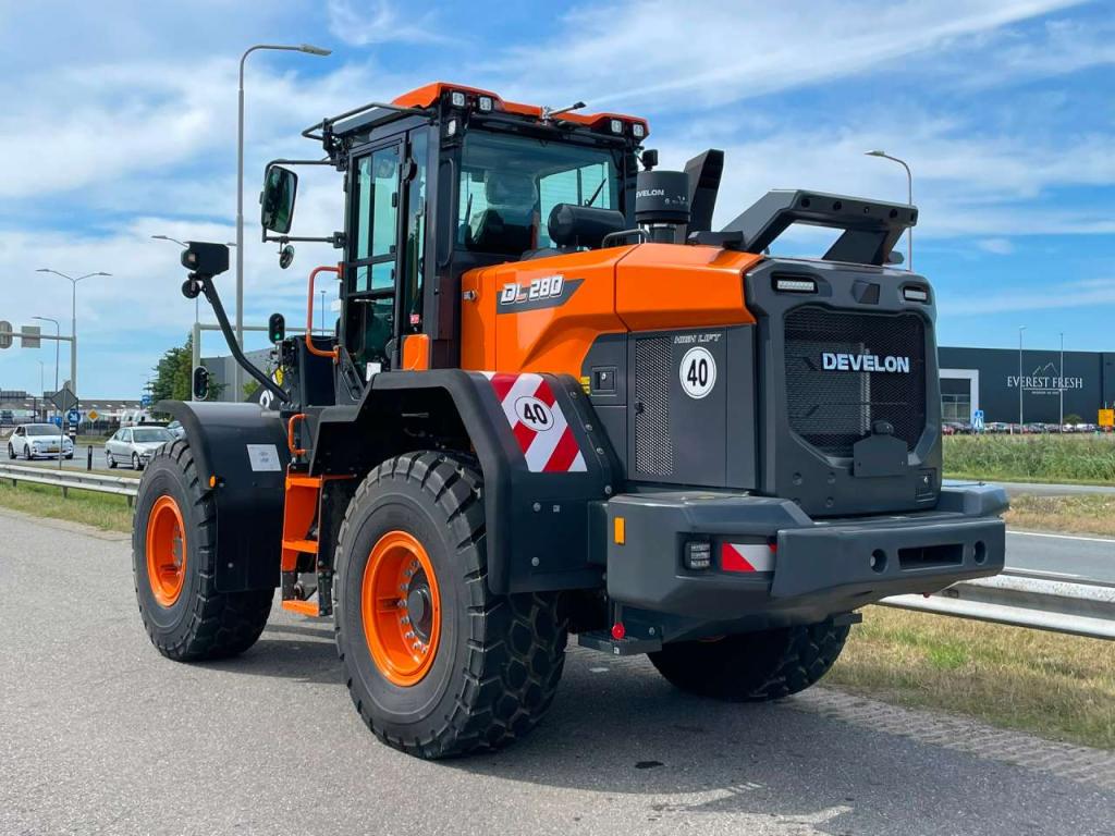 Develon DL280-7 Photo 3
