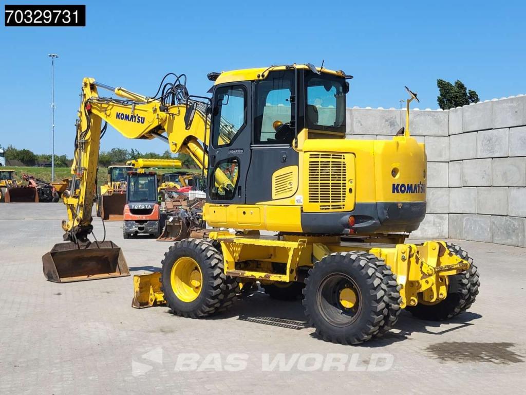 Komatsu PW118 MR-8 3 Buckets + Hammer Photo 5