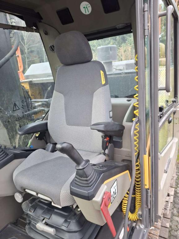 Volvo EC250E NL Photo 12